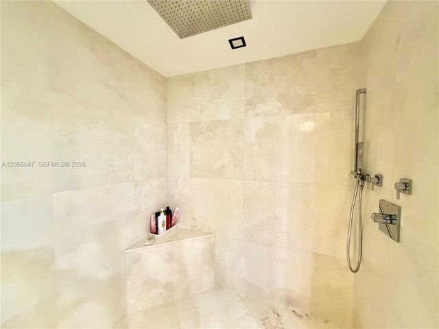17301 Biscayne Blvd 1409, North Miami Beach, FL 33160