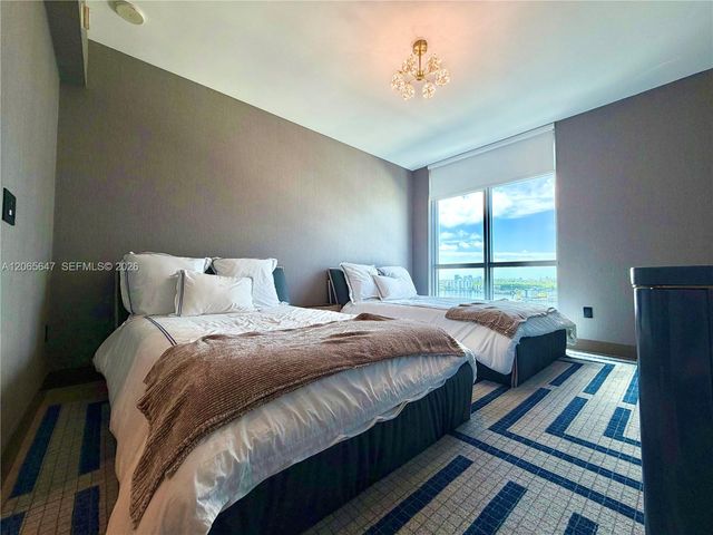 17301 Biscayne Blvd 1409, North Miami Beach, FL 33160