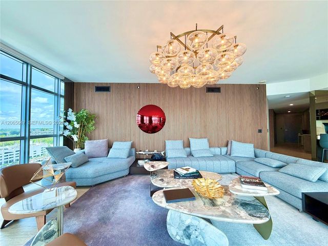 17301 Biscayne Blvd 1409, North Miami Beach, FL 33160