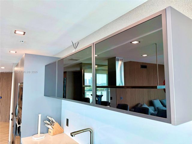 17301 Biscayne Blvd 1409, North Miami Beach, FL 33160
