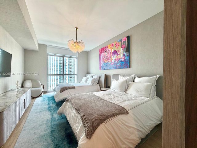 17301 Biscayne Blvd 1409, North Miami Beach, FL 33160