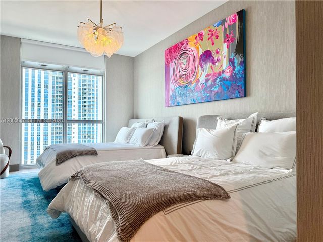 17301 Biscayne Blvd 1409, North Miami Beach, FL 33160