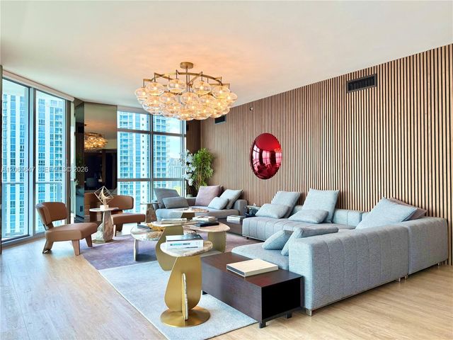 17301 Biscayne Blvd 1409, North Miami Beach, FL 33160