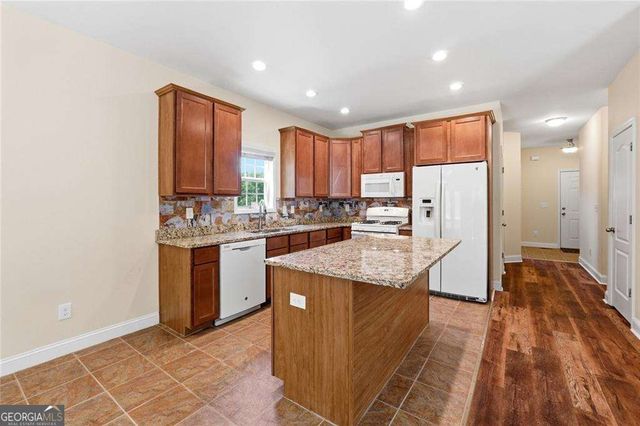 280 Glenn Eagles Way, Hiram, GA 30141