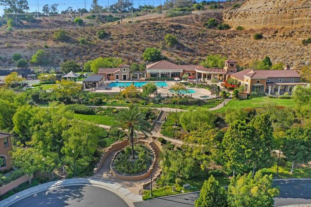 2958 Escala Circle, San Diego, CA 92108