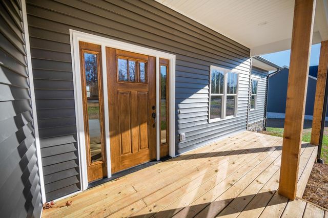 10494 Leesville Road, Lynch Station, VA 24571