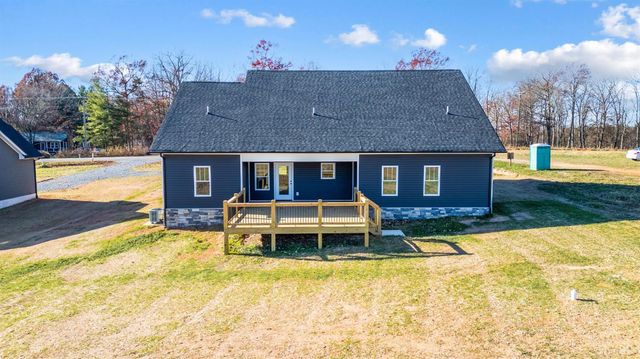10494 Leesville Road, Lynch Station, VA 24571