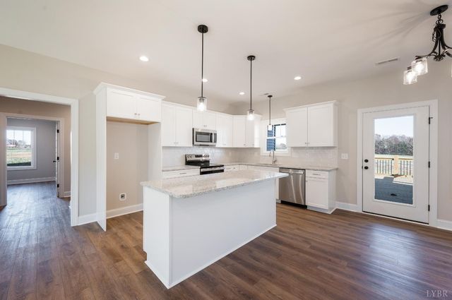 10494 Leesville Road, Lynch Station, VA 24571