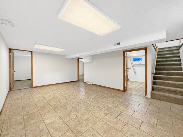 1920 6th St. NW, Minot, ND 58703