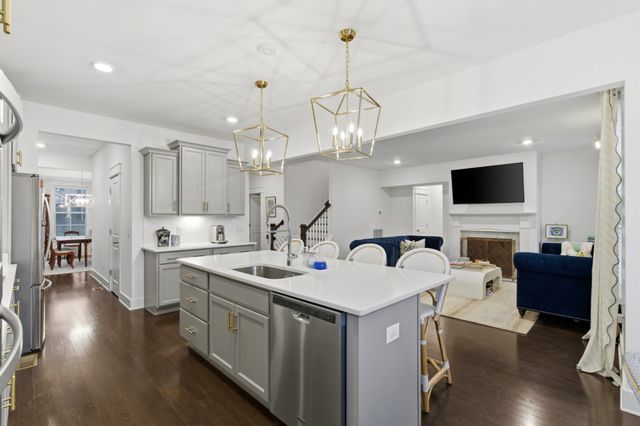 700 Rickfield Ct, Mount Juliet, TN 37122