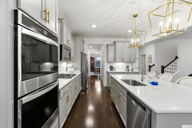 700 Rickfield Ct, Mount Juliet, TN 37122