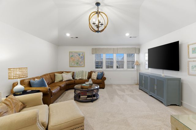 700 Rickfield Ct, Mount Juliet, TN 37122