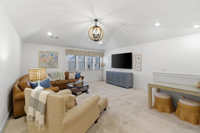 700 Rickfield Ct, Mount Juliet, TN 37122