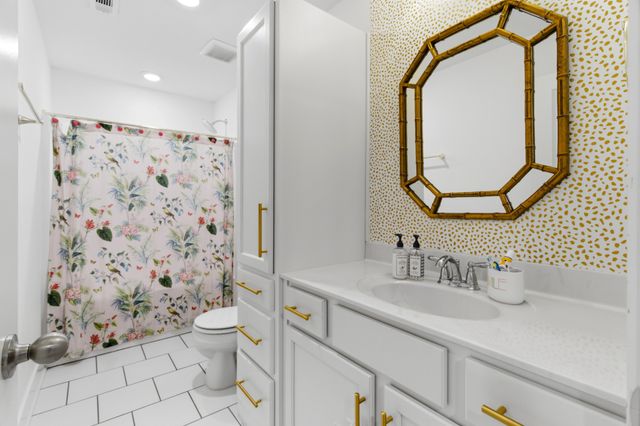 700 Rickfield Ct, Mount Juliet, TN 37122