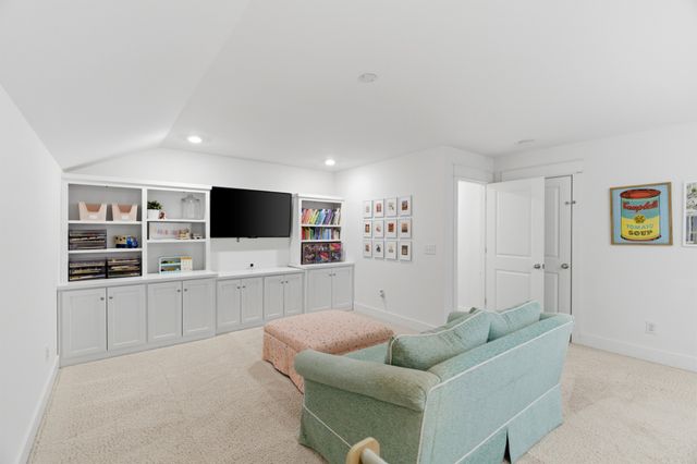 700 Rickfield Ct, Mount Juliet, TN 37122