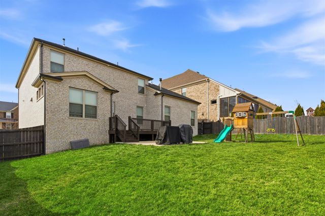 700 Rickfield Ct, Mount Juliet, TN 37122