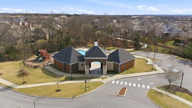 700 Rickfield Ct, Mount Juliet, TN 37122