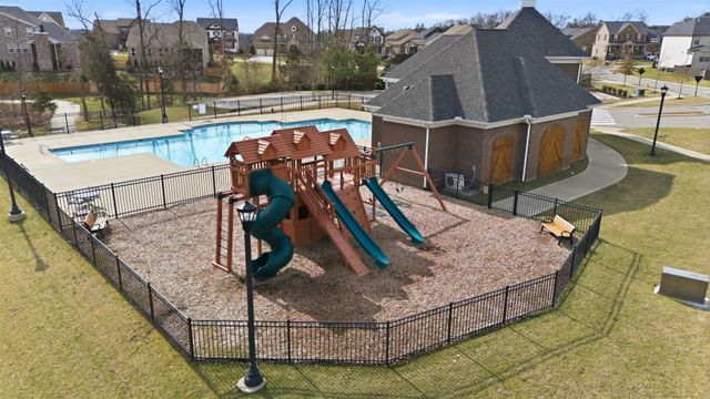 700 Rickfield Ct, Mount Juliet, TN 37122