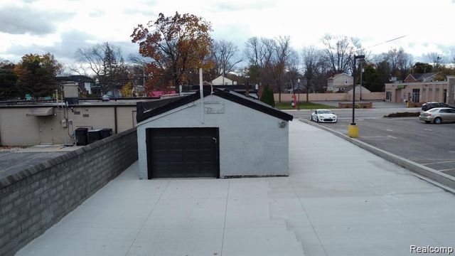 1219 E 11 Mile Road, Royal Oak Charter Township, MI 48067