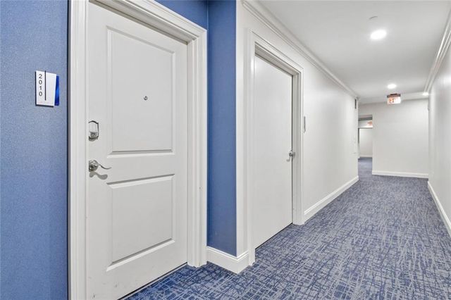 270 17th Street NW 2010, Atlanta, GA 30363