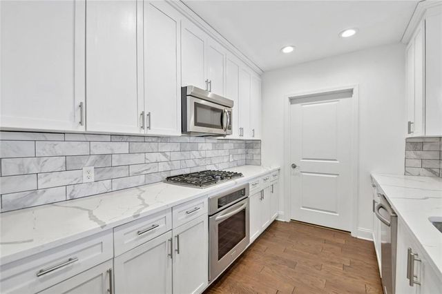 270 17th Street NW 2010, Atlanta, GA 30363