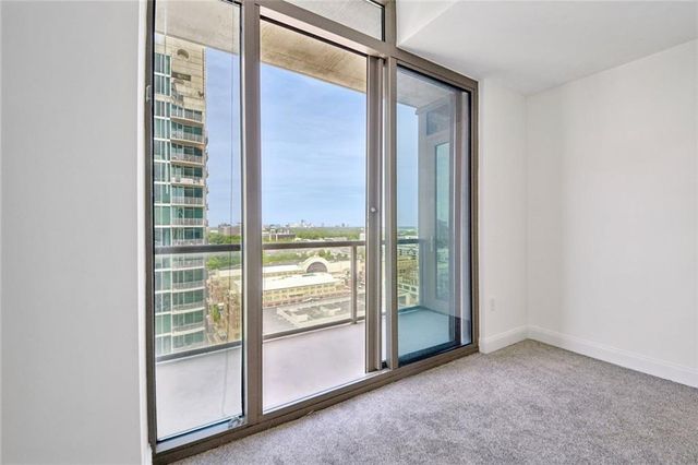 270 17th Street NW 2010, Atlanta, GA 30363