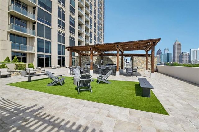 270 17th Street NW 2010, Atlanta, GA 30363