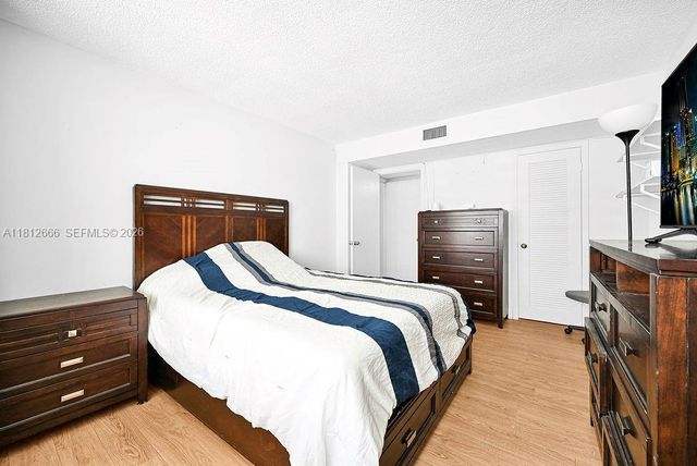 18041 Biscayne Boulevard 1201, Aventura, FL 33160
