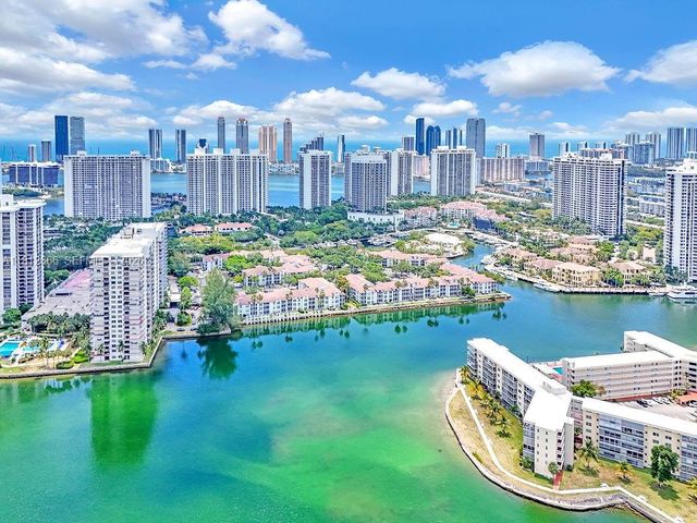 18041 Biscayne Boulevard 1201, Aventura, FL 33160