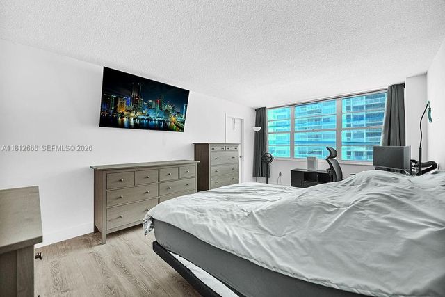 18041 Biscayne Boulevard 1201, Aventura, FL 33160