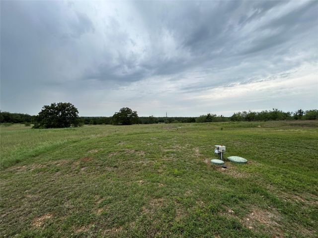 136 Fm 2239 RD, Paige, TX 78659