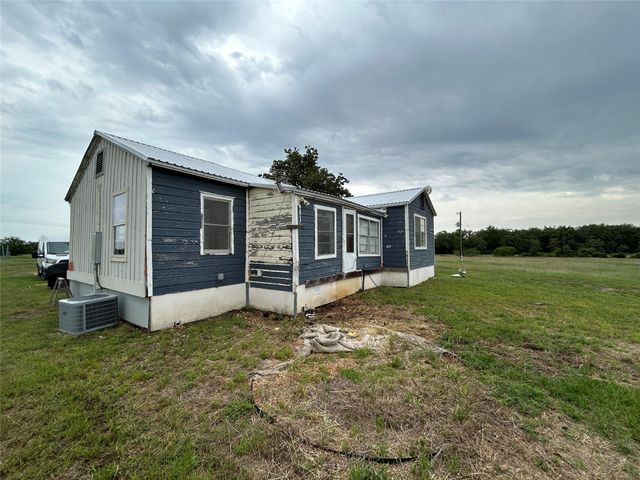 136 Fm 2239 RD, Paige, TX 78659