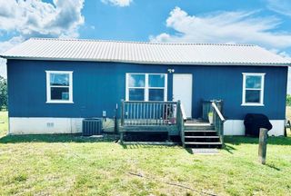 136 Fm 2239 RD, Paige, TX 78659