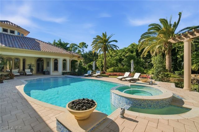 16961 Verona LN, Naples, FL 34110