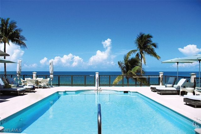 16961 Verona LN, Naples, FL 34110