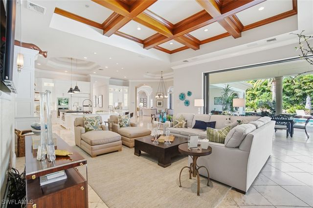 16961 Verona LN, Naples, FL 34110