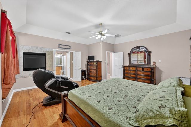 656 Links View Court, Grand Prairie, TX 75052