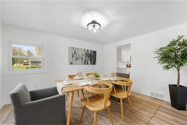 4638 Dresher Trail, Stow, OH 44224