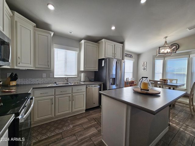 650 N Hawes Road 3314, Mesa, AZ 85207