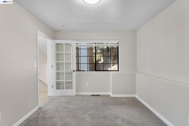7081 Elverton Dr, Oakland, CA 94611