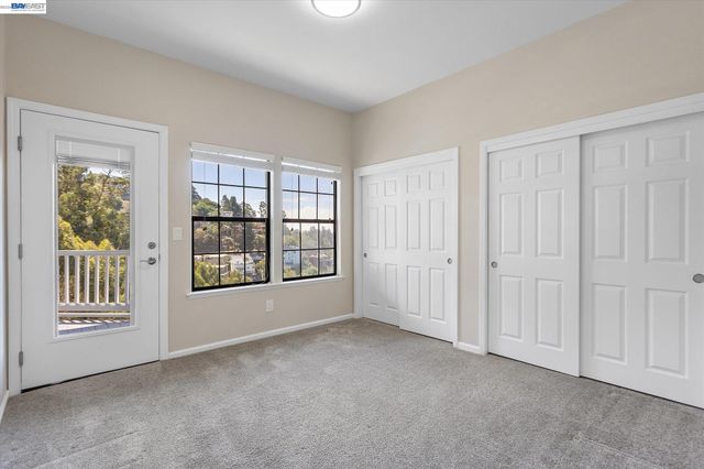7081 Elverton Dr, Oakland, CA 94611