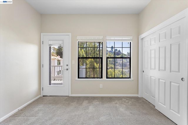 7081 Elverton Dr, Oakland, CA 94611