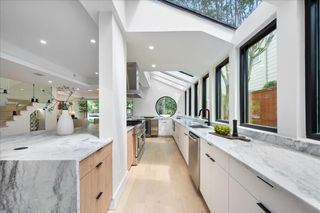 2135 Quenby Street, Houston, TX 77005