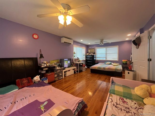 8622 251st Street, Bellerose, NY 11426