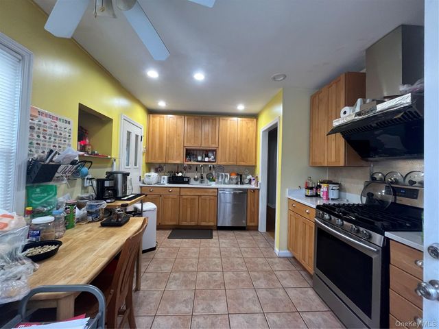 8622 251st Street, Bellerose, NY 11426