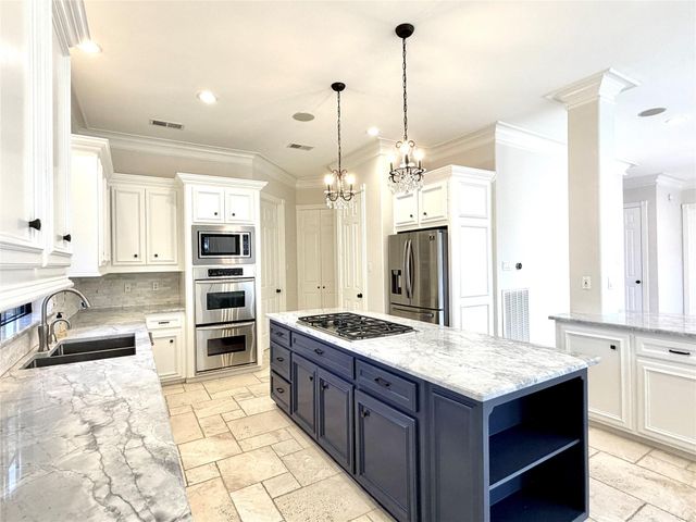 13919 Rustic Hills Lane, Cypress, TX 77429