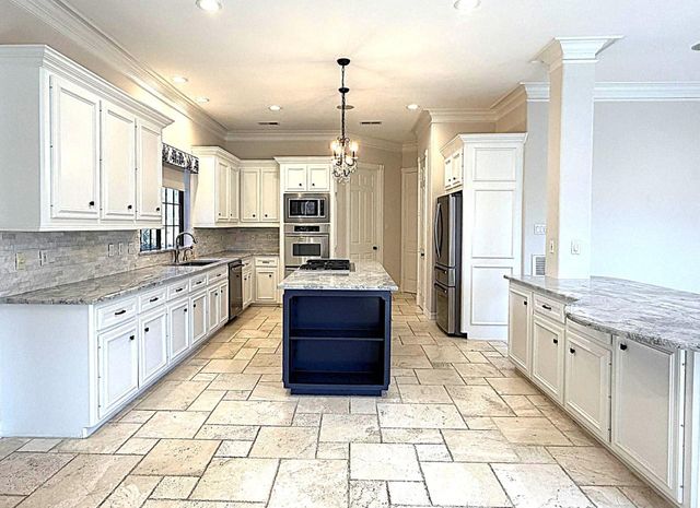 13919 Rustic Hills Lane, Cypress, TX 77429