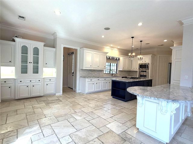 13919 Rustic Hills Lane, Cypress, TX 77429