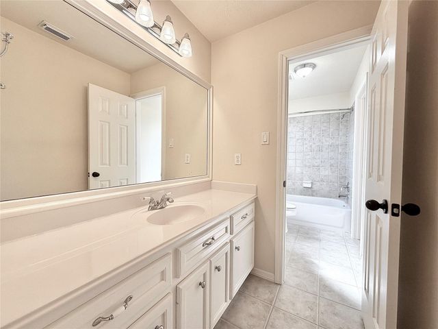 13919 Rustic Hills Lane, Cypress, TX 77429