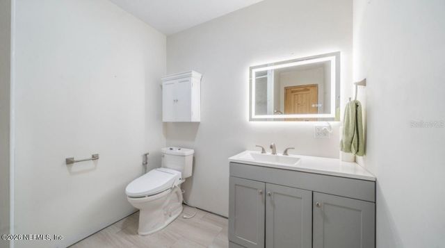 19751 CR 33, Groveland, FL 34736